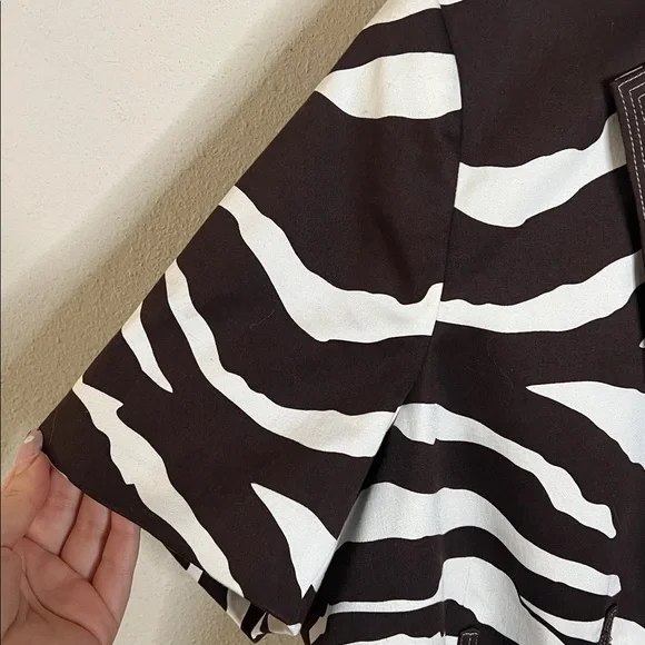 Peter Nygard Zebra Print Jacket Size 16 Short Sleeve Designer - Picture 5 of 12